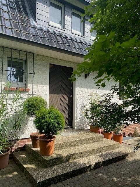 Predaj domu 225 m², pozemek 1.602 m², Celle, Dolné Sasko Predaj domu 225 m², pozemek 1.602 m², Celle, Dolné Sasko