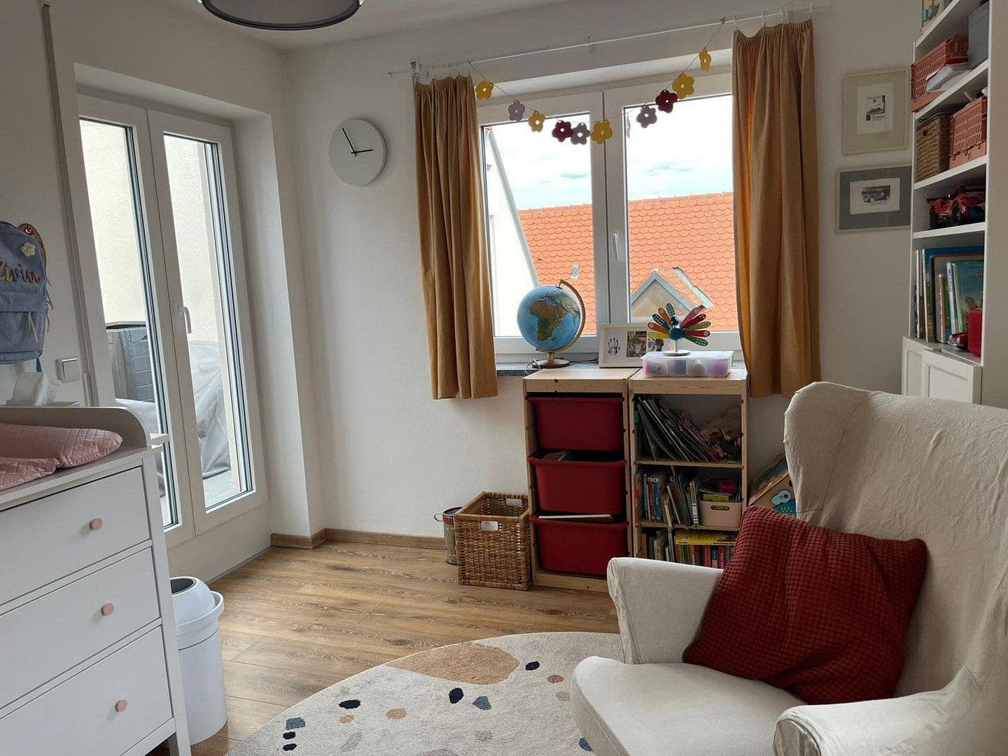 Prenájom bytu 3-izbový 109 m², Ulrichstr. 10, Abensberg, Bavorsko Prenájom bytu 3-izbový 109 m², Ulrichstr. 10, Abensberg, Bavorsko