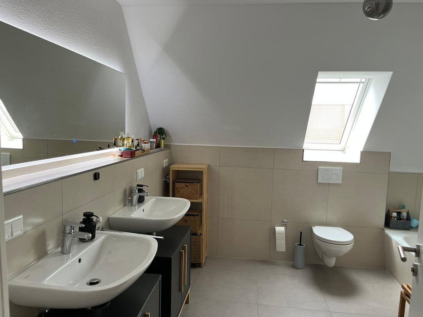 Prenájom bytu 3-izbový 109 m², Ulrichstr. 10, Abensberg, Bavorsko Prenájom bytu 3-izbový 109 m², Ulrichstr. 10, Abensberg, Bavorsko