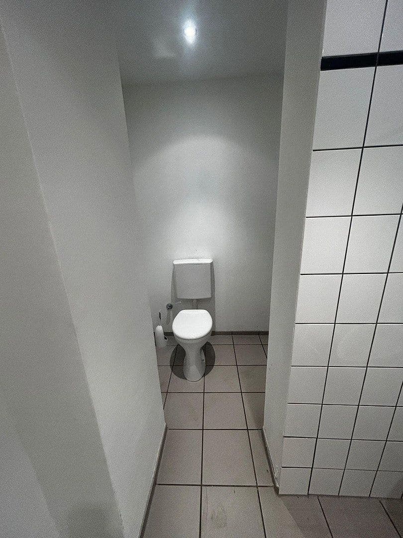 Prenájom nebytového priestoru 350 m², Königsstraße 72, Mönchengladbach, Severné Porýnie - Westfálsko Prenájom nebytového priestoru 350 m², Königsstraße 72, Mönchengladbach, Severné Porýnie - Westfálsko