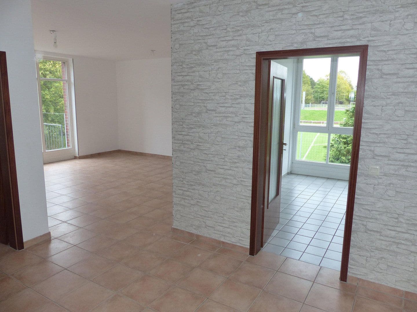 Prenájom bytu 2-izbový 68 m², Peter-Walterscheidt-Str. 31, Bergisch Gladbach, Severné Porýnie - Westfálsko Prenájom bytu 2-izbový 68 m², Peter-Walterscheidt-Str. 31, Bergisch Gladbach, Severné Porýnie - Westfálsko