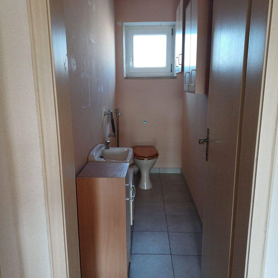 Prenájom bytu 3-izbový 68 m², Weiden, Bavorsko Prenájom bytu 3-izbový 68 m², Weiden, Bavorsko
