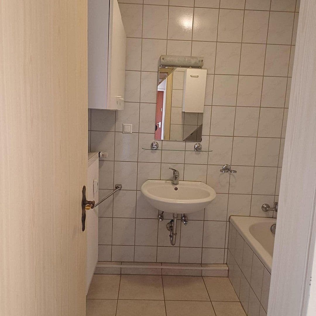 Prenájom bytu 3-izbový 68 m², Weiden, Bavorsko Prenájom bytu 3-izbový 68 m², Weiden, Bavorsko