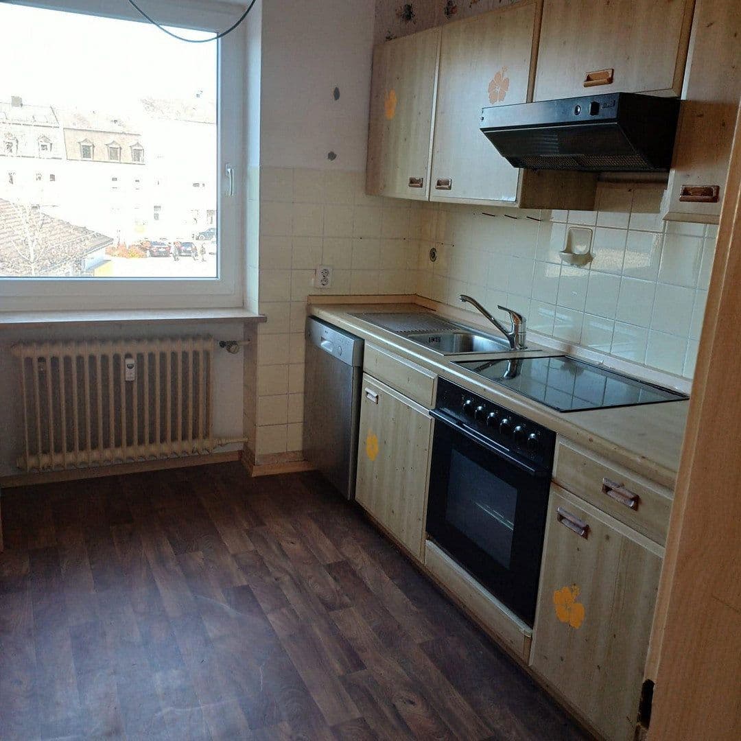 Prenájom bytu 3-izbový 68 m², Weiden, Bavorsko Prenájom bytu 3-izbový 68 m², Weiden, Bavorsko