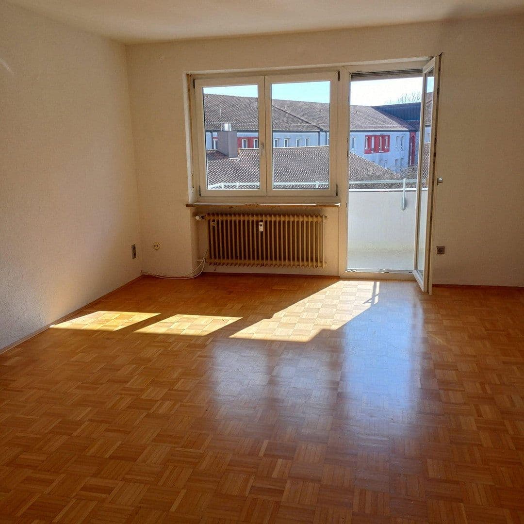 Prenájom bytu 3-izbový 68 m², Weiden, Bavorsko Prenájom bytu 3-izbový 68 m², Weiden, Bavorsko