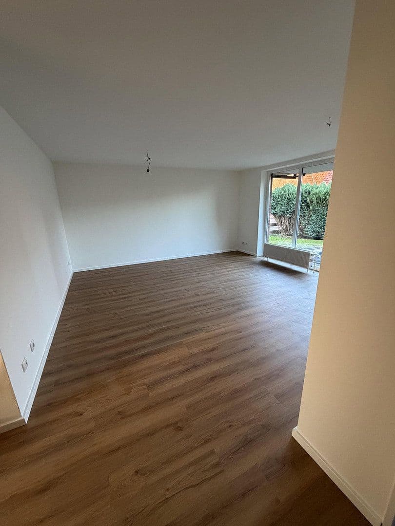 Prenájom bytu 2-izbový 58 m², Geesthacht, Šlezvicko-Holštajnsko Prenájom bytu 2-izbový 58 m², Geesthacht, Šlezvicko-Holštajnsko