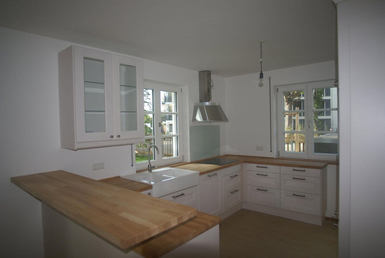 Predaj domu 175 m², pozemek 385 m², Planegg, Bavorsko Predaj domu 175 m², pozemek 385 m², Planegg, Bavorsko