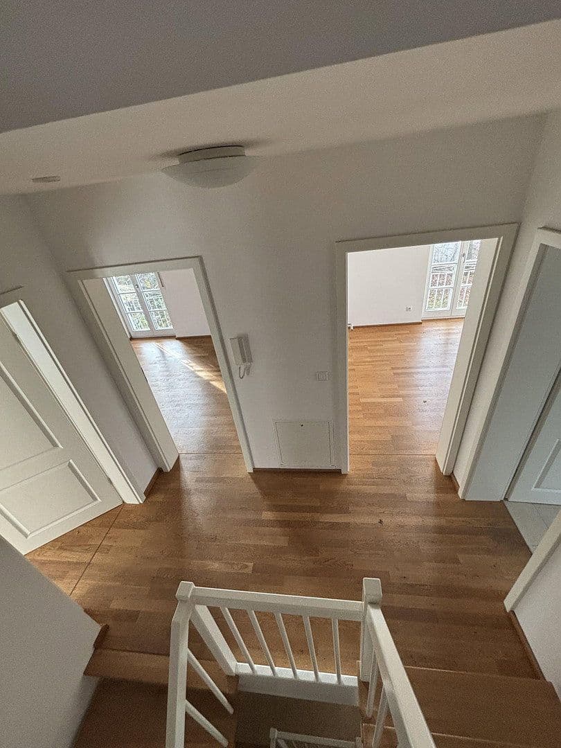 Predaj domu 175 m², pozemek 385 m², Planegg, Bavorsko Predaj domu 175 m², pozemek 385 m², Planegg, Bavorsko