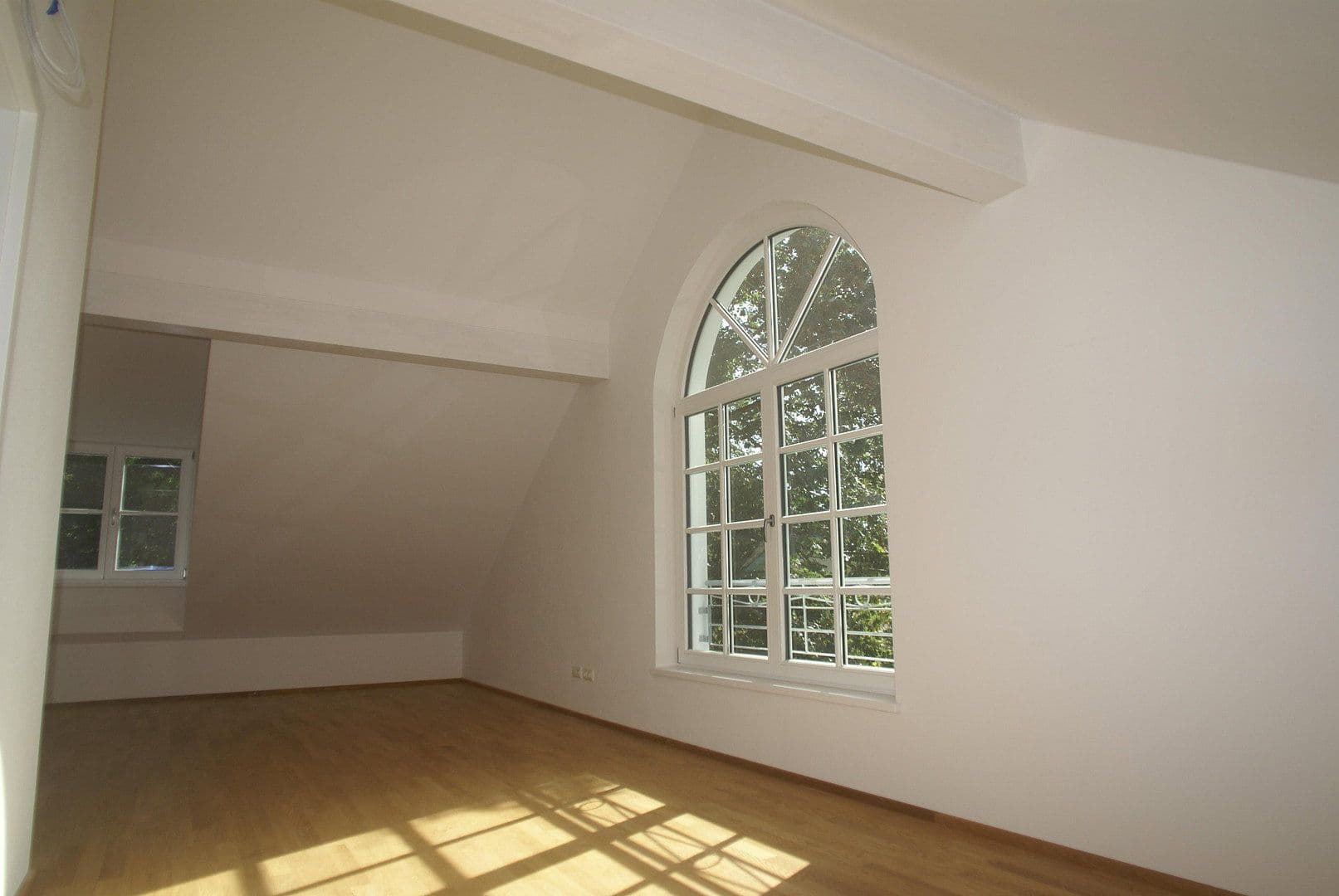 Predaj domu 175 m², pozemek 385 m², Planegg, Bavorsko Predaj domu 175 m², pozemek 385 m², Planegg, Bavorsko