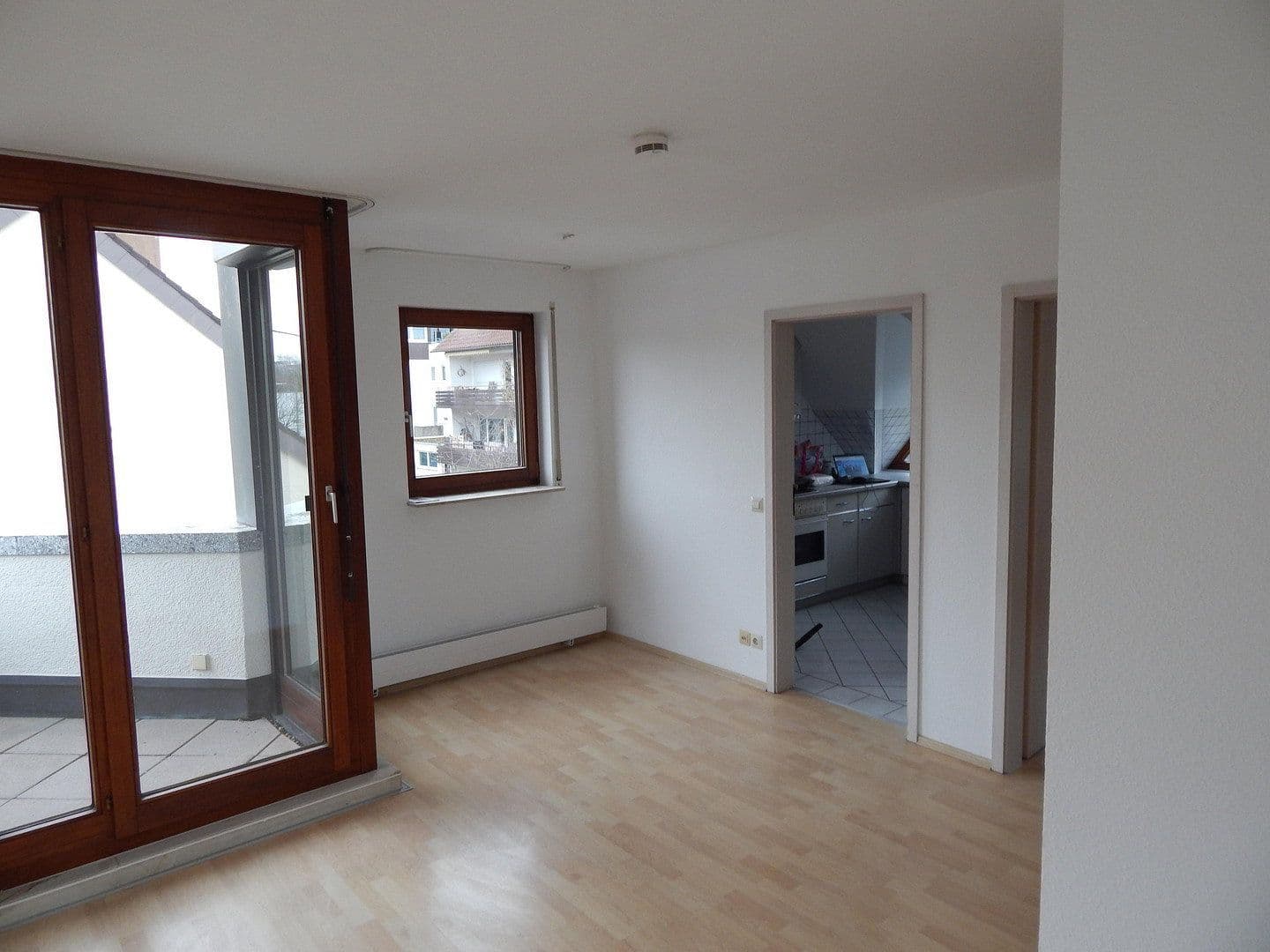 Prenájom bytu 3-izbový 56 m², Filderstadt, Bádensko-Wurttembersko Prenájom bytu 3-izbový 56 m², Filderstadt, Bádensko-Wurttembersko