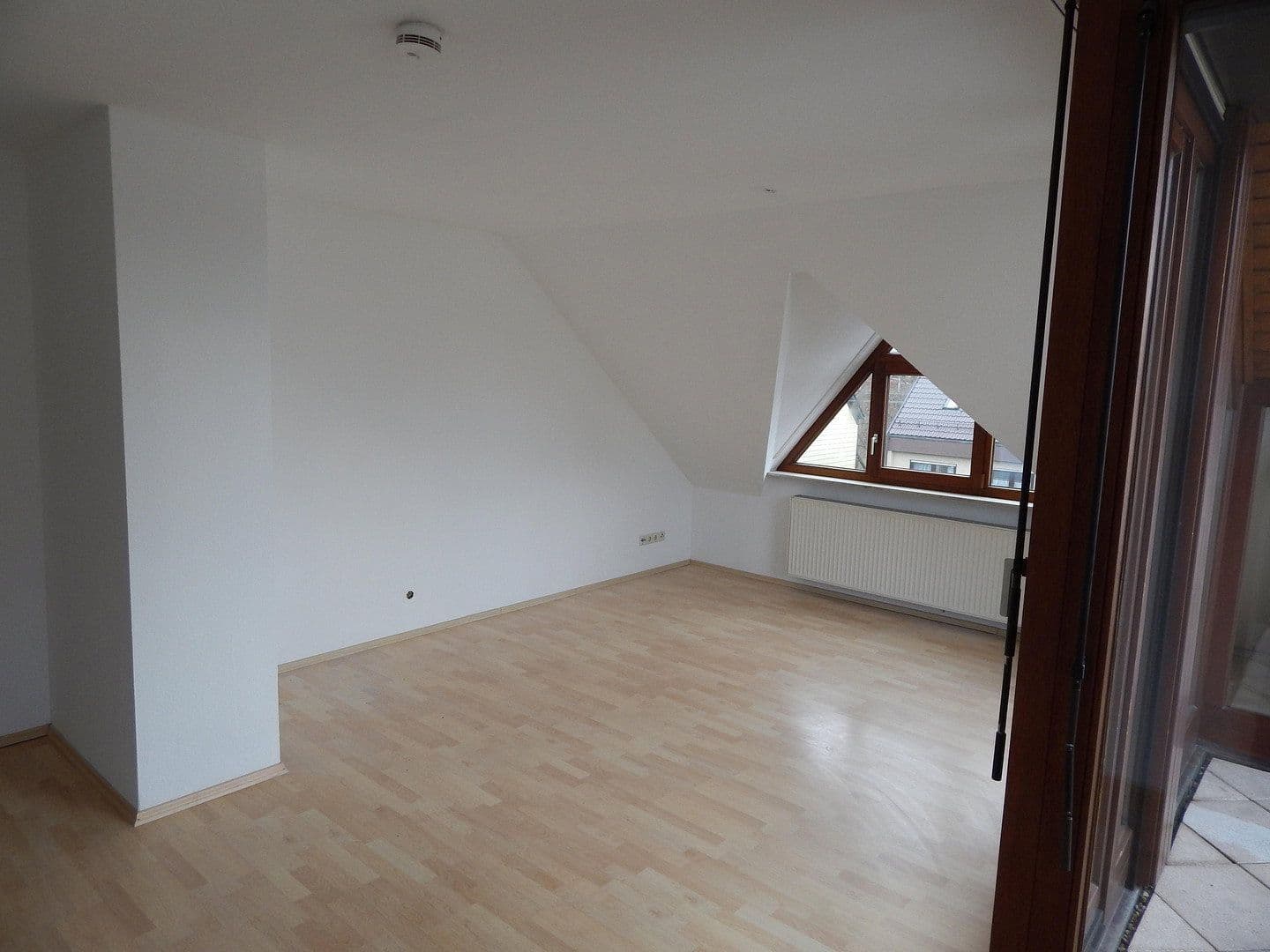 Prenájom bytu 3-izbový 56 m², Filderstadt, Bádensko-Wurttembersko Prenájom bytu 3-izbový 56 m², Filderstadt, Bádensko-Wurttembersko