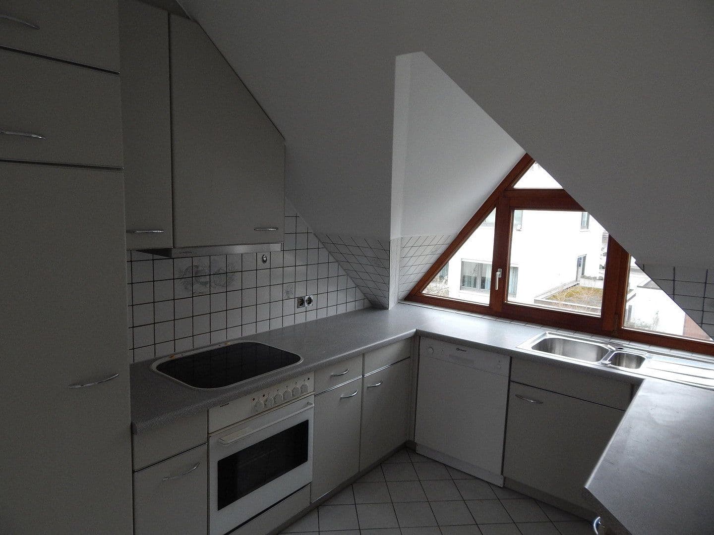 Prenájom bytu 3-izbový 56 m², Filderstadt, Bádensko-Wurttembersko Prenájom bytu 3-izbový 56 m², Filderstadt, Bádensko-Wurttembersko