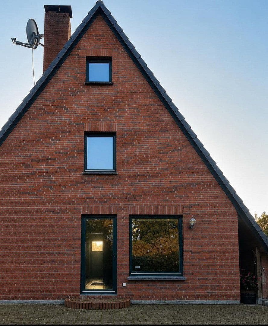 Predaj domu 108 m², pozemek 497 m², Großenkneten, Dolné Sasko Predaj domu 108 m², pozemek 497 m², Großenkneten, Dolné Sasko