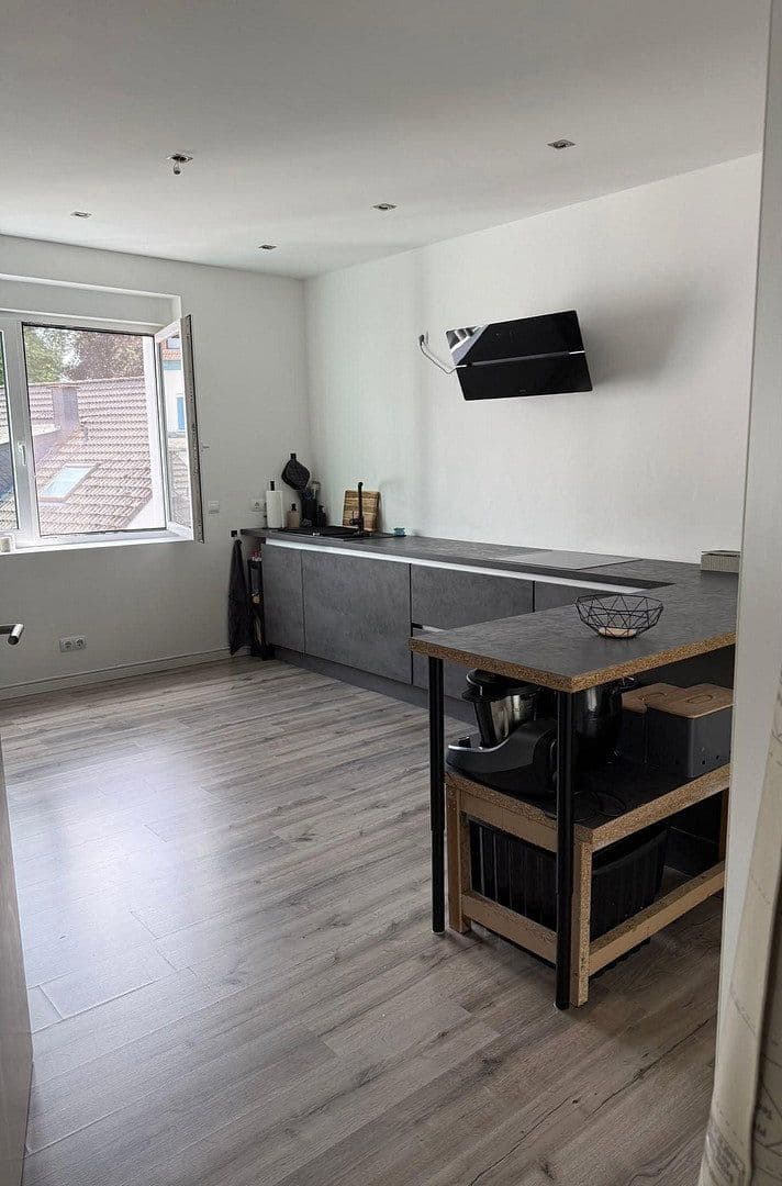 Prenájom bytu 3-izbový 98 m², Lohmühlenstraße 2, Lüdenscheid, Severné Porýnie - Westfálsko Prenájom bytu 3-izbový 98 m², Lohmühlenstraße 2, Lüdenscheid, Severné Porýnie - Westfálsko