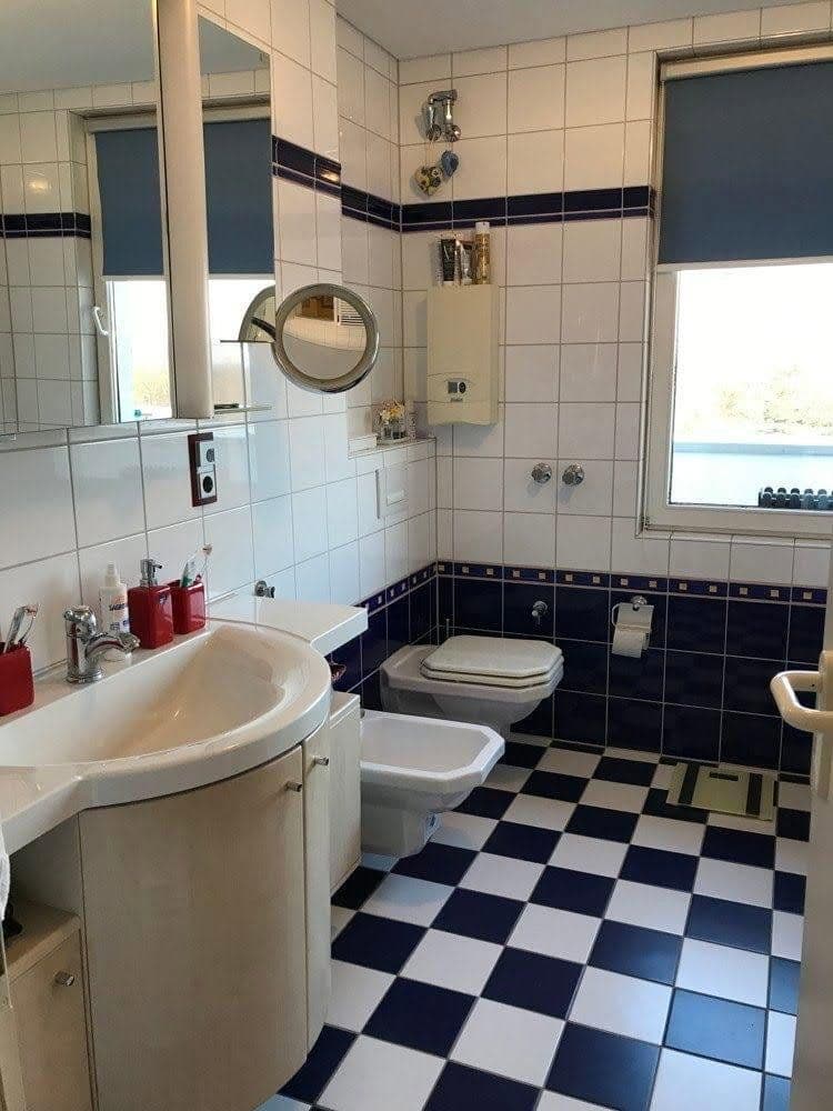 Predaj bytu 3-izbový 160 m², Uerdingerstrasse 421, Krefeld, Severné Porýnie - Westfálsko Predaj bytu 3-izbový 160 m², Uerdingerstrasse 421, Krefeld, Severné Porýnie - Westfálsko