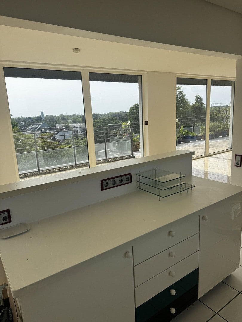 Predaj bytu 3-izbový 160 m², Uerdingerstrasse 421, Krefeld, Severné Porýnie - Westfálsko Predaj bytu 3-izbový 160 m², Uerdingerstrasse 421, Krefeld, Severné Porýnie - Westfálsko