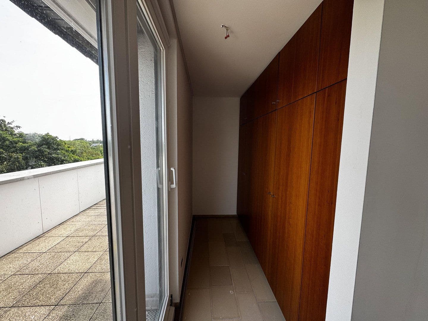 Predaj bytu 3-izbový 160 m², Uerdingerstrasse 421, Krefeld, Severné Porýnie - Westfálsko Predaj bytu 3-izbový 160 m², Uerdingerstrasse 421, Krefeld, Severné Porýnie - Westfálsko