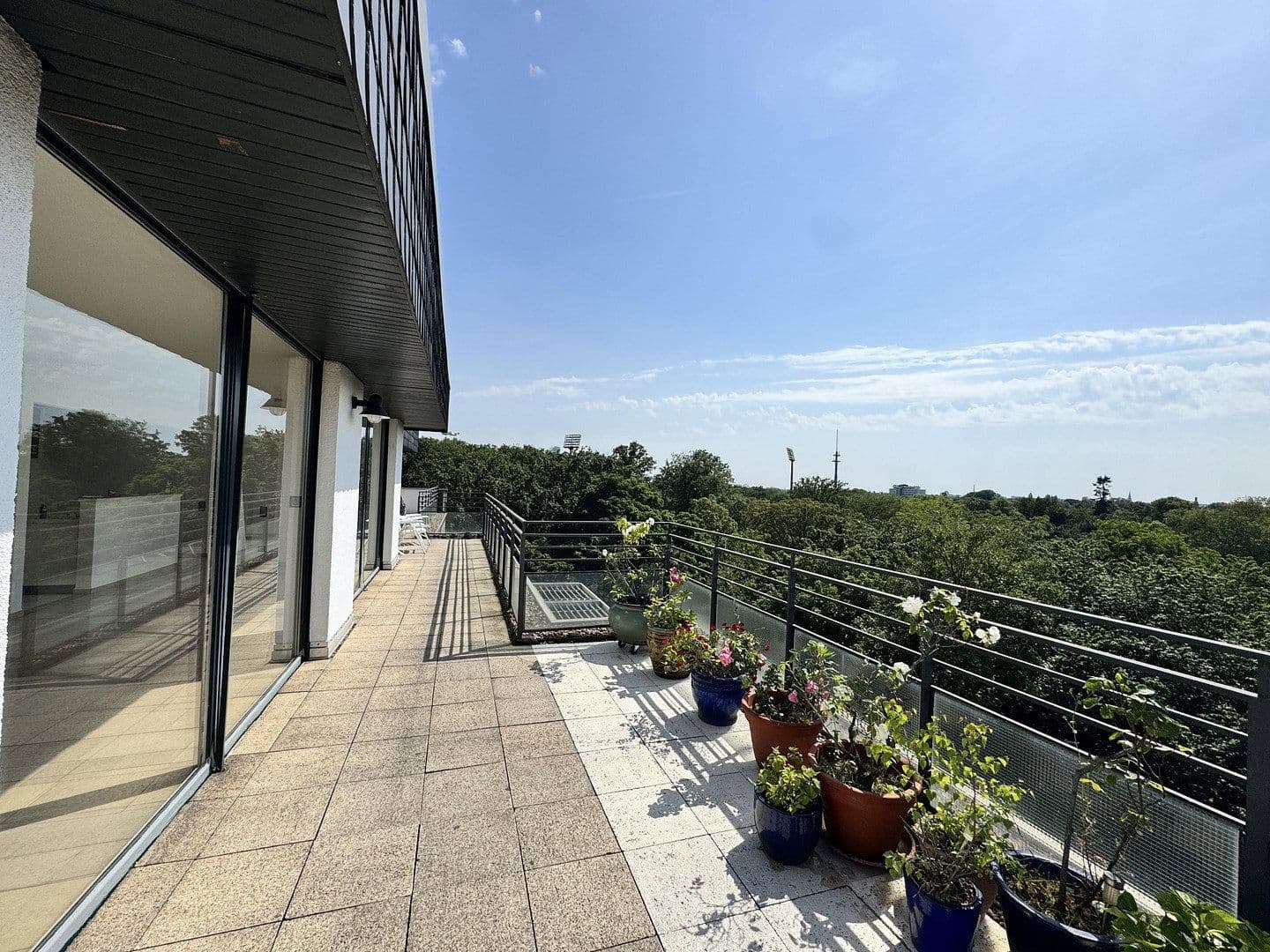 Predaj bytu 3-izbový 160 m², Uerdingerstrasse 421, Krefeld, Severné Porýnie - Westfálsko Predaj bytu 3-izbový 160 m², Uerdingerstrasse 421, Krefeld, Severné Porýnie - Westfálsko