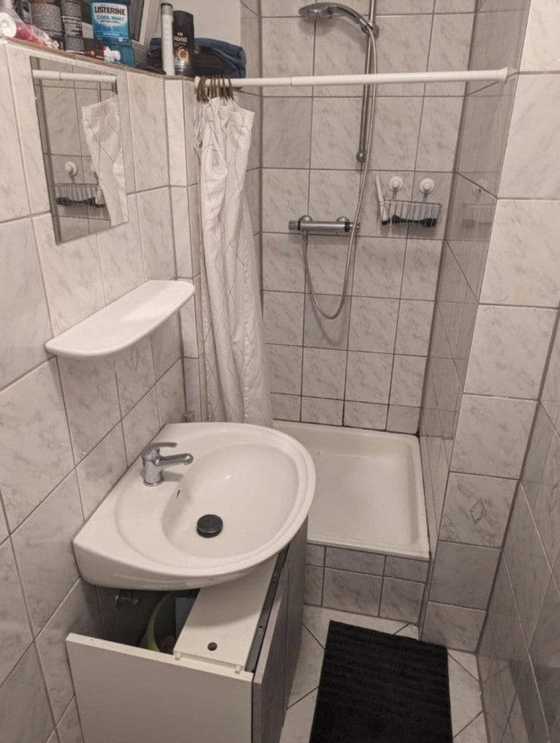 Prenájom bytu 1-izbový 32 m², Frauengasse Straße 15, Jena, Durínsko Prenájom bytu 1-izbový 32 m², Frauengasse Straße 15, Jena, Durínsko