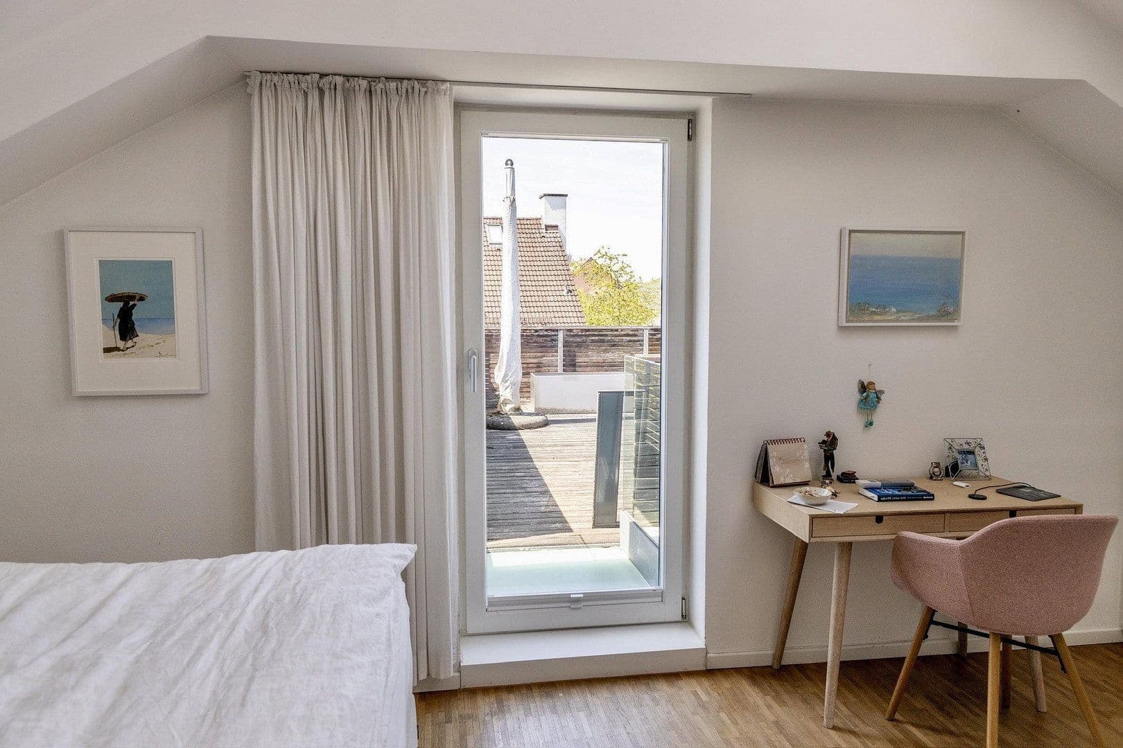 Predaj domu 220 m², pozemek 430 m², Regensbsurg, Bavorsko Predaj domu 220 m², pozemek 430 m², Regensbsurg, Bavorsko