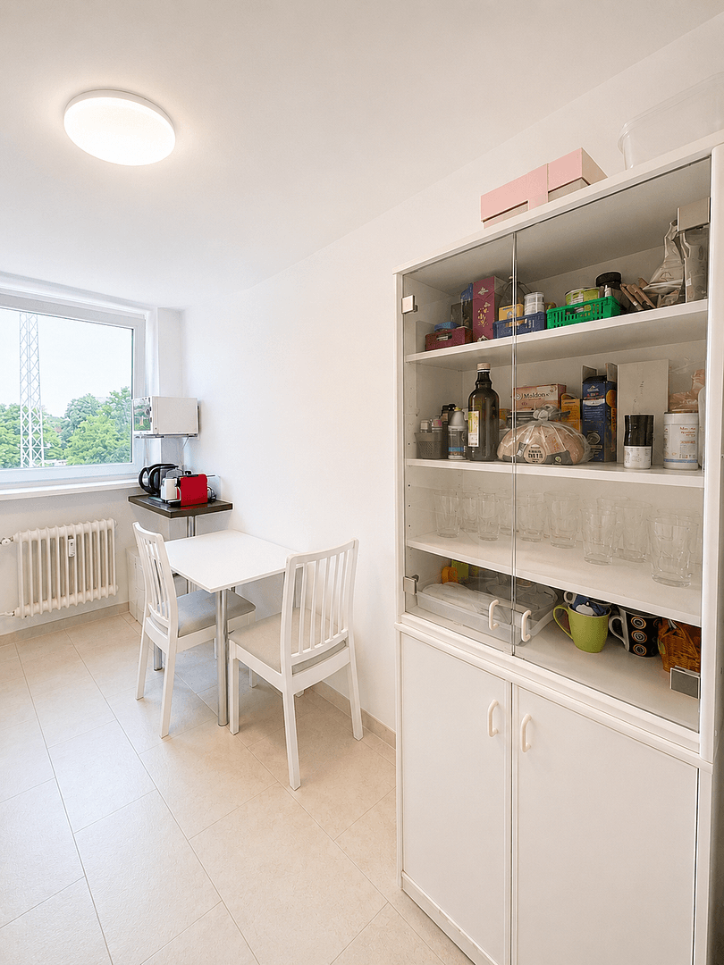 Prenájom bytu 1-izbový 80 m², Wundtstr, München, Bavorsko Prenájom bytu 1-izbový 80 m², Wundtstr, München, Bavorsko