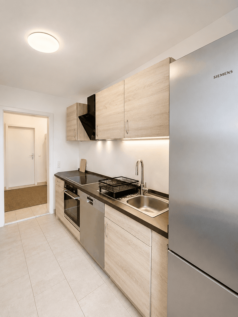 Prenájom bytu 1-izbový 80 m², Wundtstr, München, Bavorsko Prenájom bytu 1-izbový 80 m², Wundtstr, München, Bavorsko