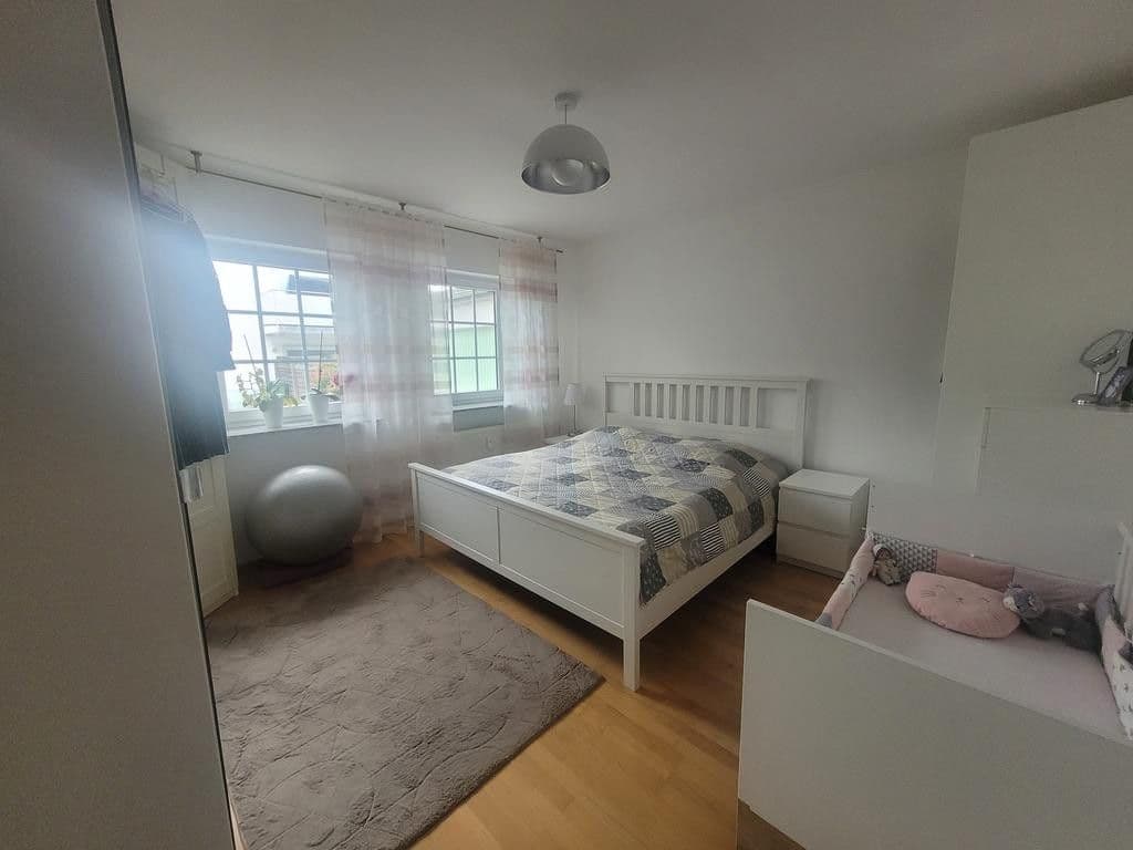 Prenájom bytu 3-izbový 93 m², Heusenstamm, Hesensko Prenájom bytu 3-izbový 93 m², Heusenstamm, Hesensko
