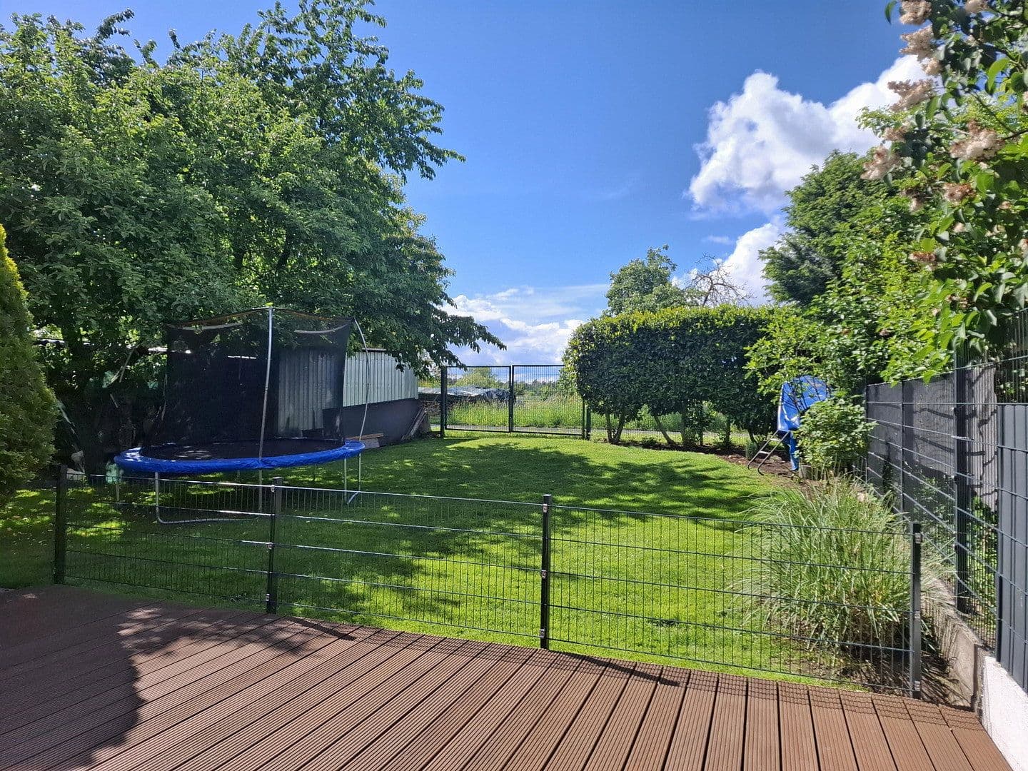 Prenájom bytu 3-izbový 93 m², Heusenstamm, Hesensko Prenájom bytu 3-izbový 93 m², Heusenstamm, Hesensko