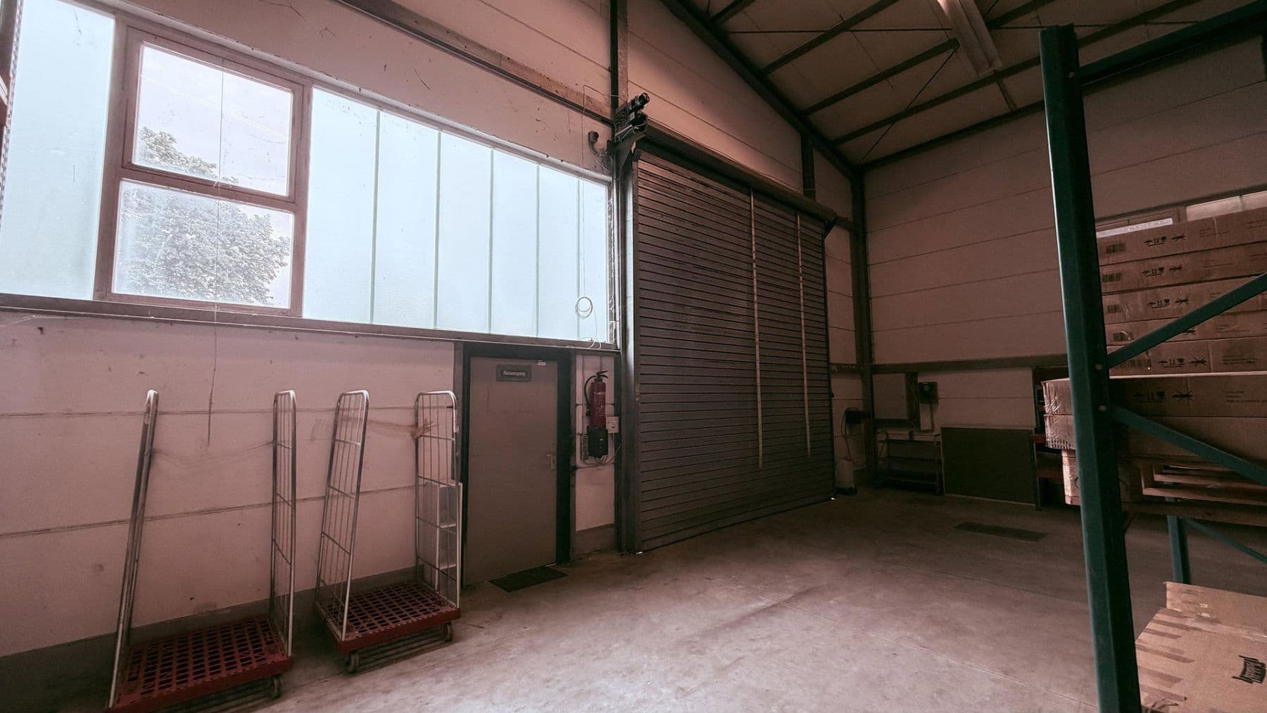 Prenájom nebytového priestoru 1.300 m², Neunkirchen-Seelscheid, Severné Porýnie - Westfálsko Prenájom nebytového priestoru 1.300 m², Neunkirchen-Seelscheid, Severné Porýnie - Westfálsko