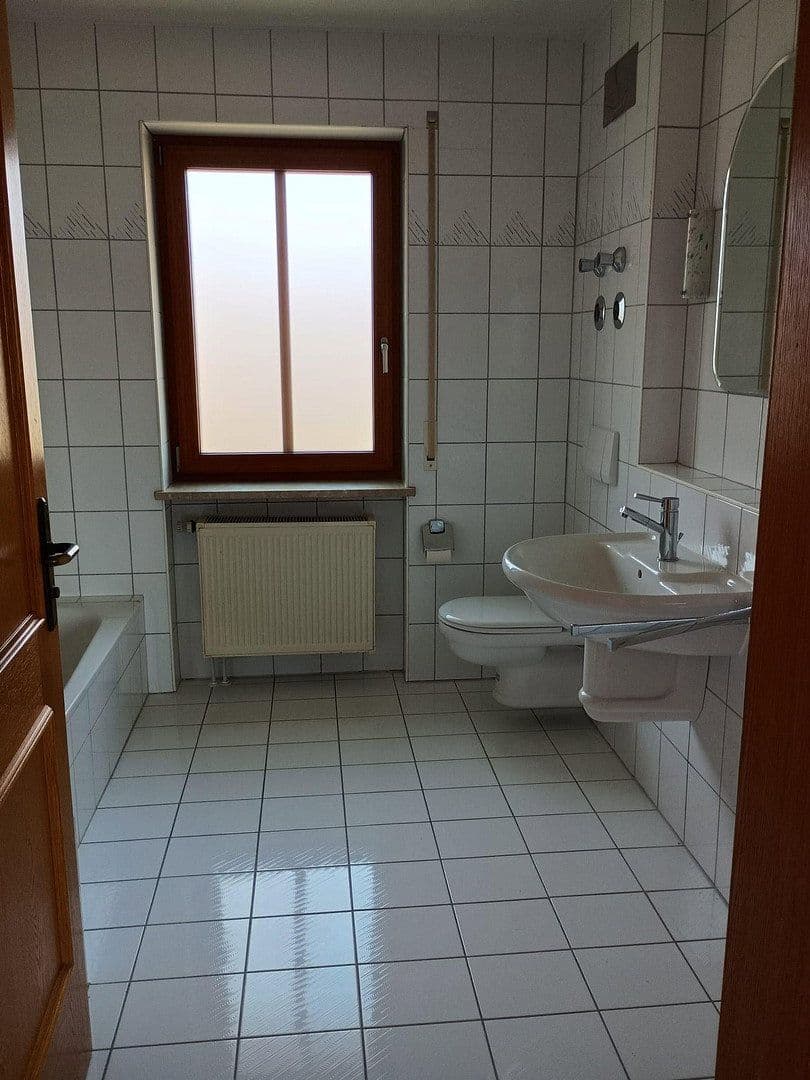 Predaj domu 240 m², pozemek 800 m², Dingolfing, Bavorsko Predaj domu 240 m², pozemek 800 m², Dingolfing, Bavorsko