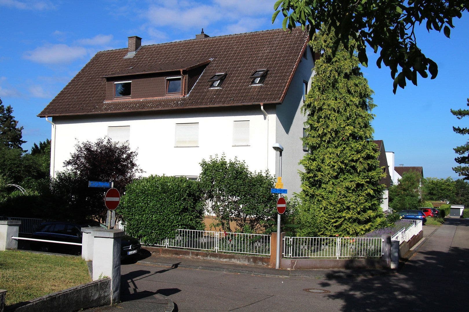 Predaj domu 410 m², pozemek 1.043 m², Bruchsal, Bádensko-Wurttembersko Predaj domu 410 m², pozemek 1.043 m², Bruchsal, Bádensko-Wurttembersko