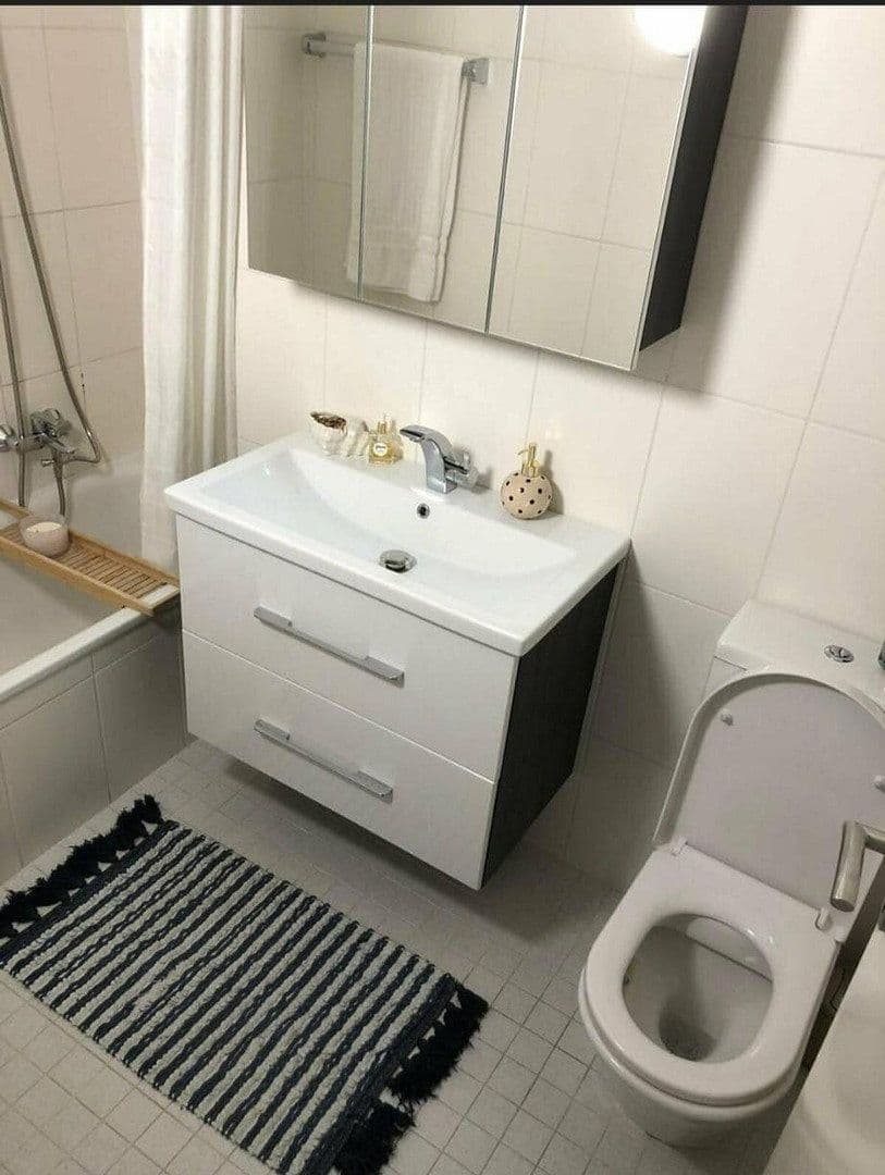 Prenájom bytu 3-izbový 67 m², Bauverein str 23, Nürnberg, Bavorsko Prenájom bytu 3-izbový 67 m², Bauverein str 23, Nürnberg, Bavorsko