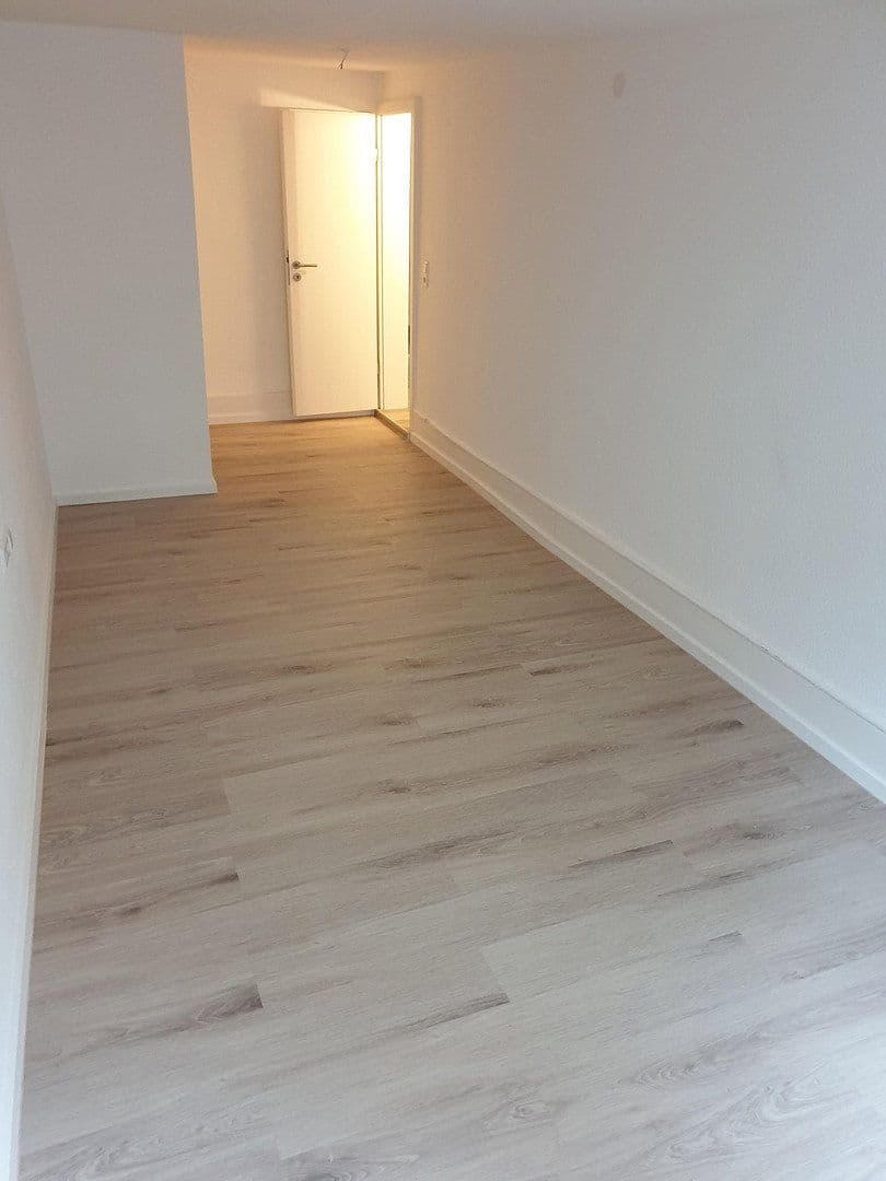 Prenájom bytu 3-izbový 77 m², Königstrasse 81, Rottenburg am Neckar, Bádensko-Wurttembersko Prenájom bytu 3-izbový 77 m², Königstrasse 81, Rottenburg am Neckar, Bádensko-Wurttembersko