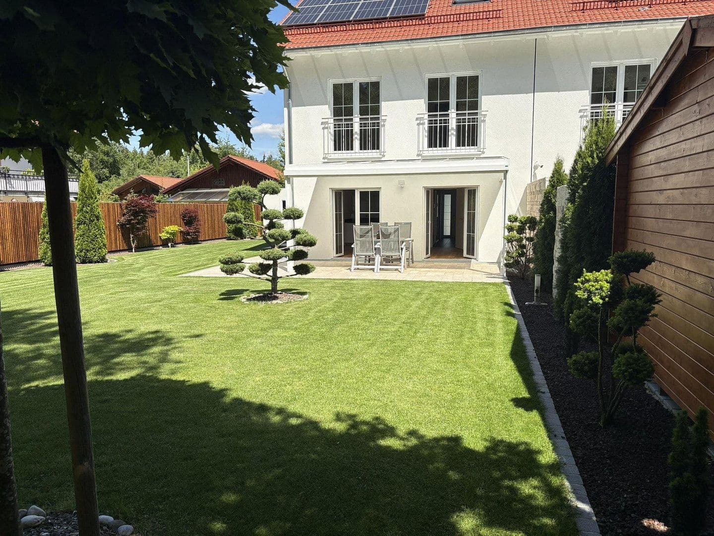 Predaj domu 165 m², pozemek 500 m², Brunnthal, Bavorsko Predaj domu 165 m², pozemek 500 m², Brunnthal, Bavorsko