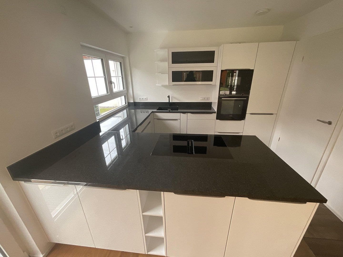 Predaj domu 165 m², pozemek 500 m², Brunnthal, Bavorsko Predaj domu 165 m², pozemek 500 m², Brunnthal, Bavorsko