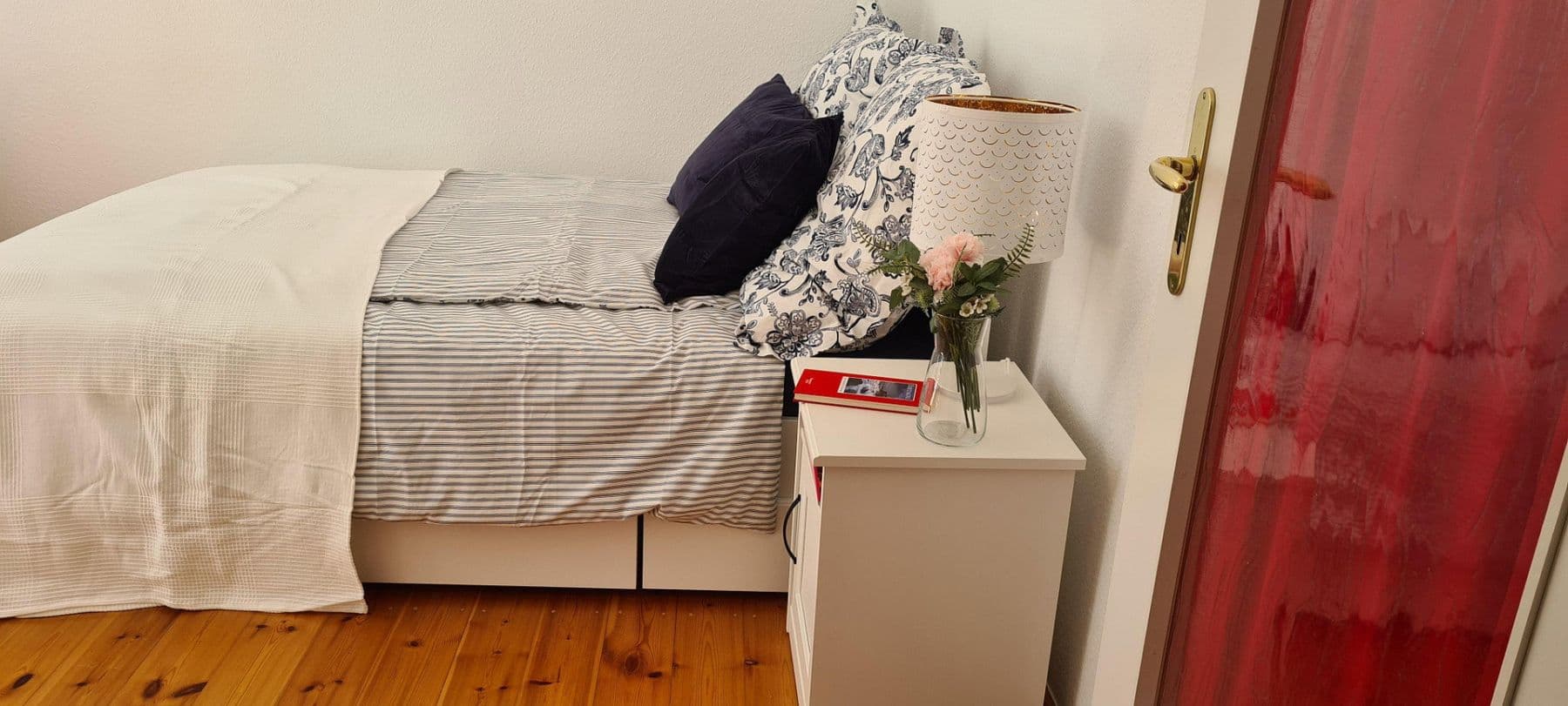 Prenájom bytu 1-izbový 32 m², Fehrbelliner Straße 39, Berlin, Berlín Prenájom bytu 1-izbový 32 m², Fehrbelliner Straße 39, Berlin, Berlín