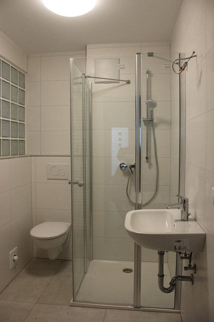 Prenájom bytu 2-izbový 70 m², Graneggweg 8, Waldstetten, Bádensko-Wurttembersko Prenájom bytu 2-izbový 70 m², Graneggweg 8, Waldstetten, Bádensko-Wurttembersko