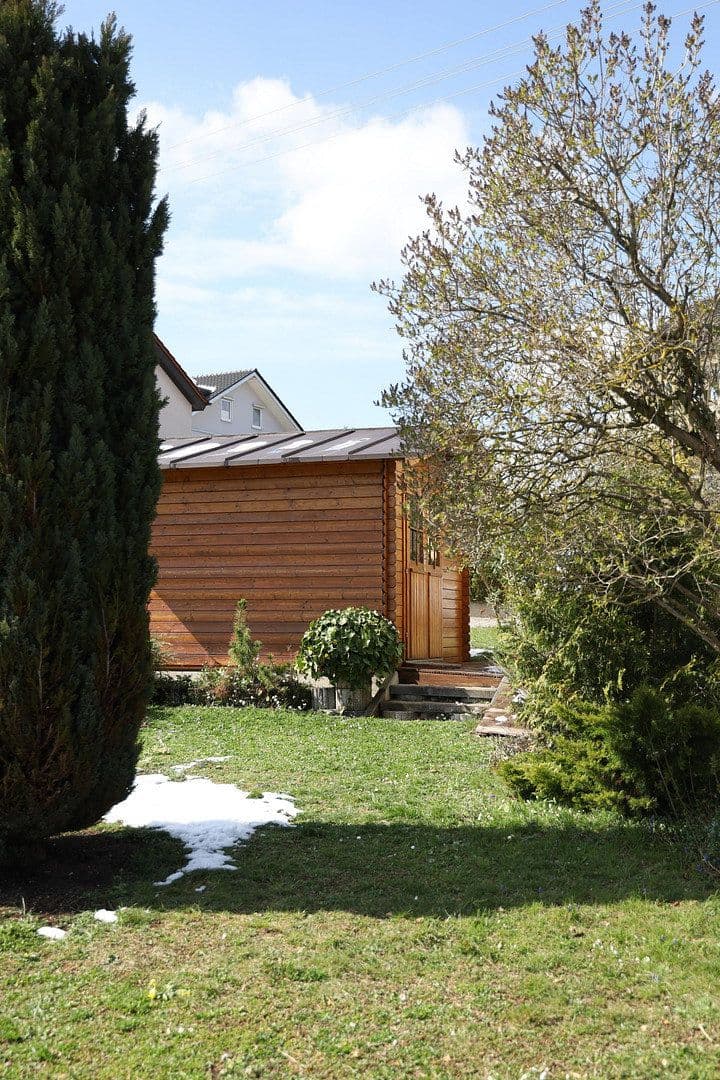 Prenájom bytu 2-izbový 70 m², Graneggweg 8, Waldstetten, Bádensko-Wurttembersko Prenájom bytu 2-izbový 70 m², Graneggweg 8, Waldstetten, Bádensko-Wurttembersko