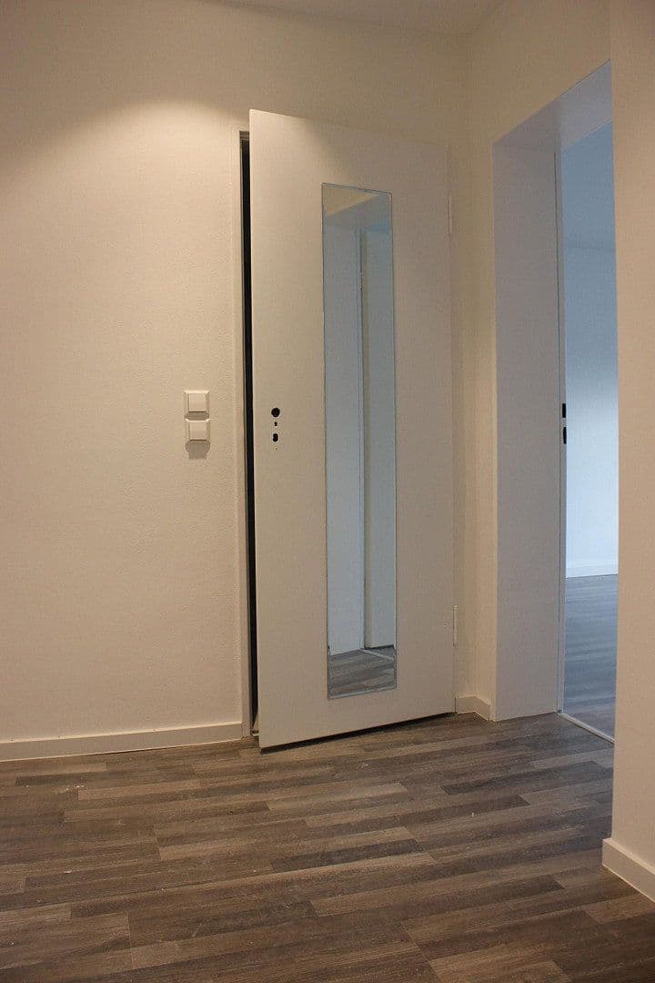 Prenájom bytu 2-izbový 70 m², Graneggweg 8, Waldstetten, Bádensko-Wurttembersko Prenájom bytu 2-izbový 70 m², Graneggweg 8, Waldstetten, Bádensko-Wurttembersko