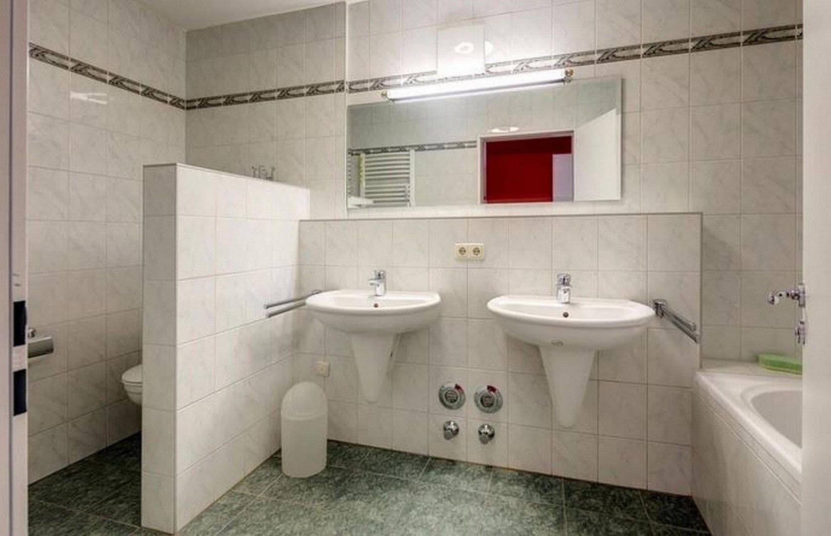 Prenájom bytu 2-izbový 66 m², Dorotheenstraße 41, Berlin, Berlín Prenájom bytu 2-izbový 66 m², Dorotheenstraße 41, Berlin, Berlín