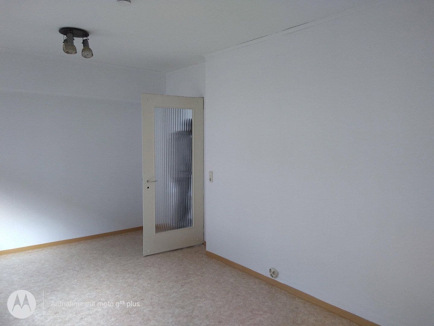 Prenájom bytu 2-izbový 63 m², Saarbrücken, Sársko Prenájom bytu 2-izbový 63 m², Saarbrücken, Sársko