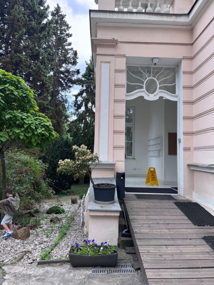 Prenájom bytu 2-izbový 33 m², Vrchlického, Teplice, Ústecký kraj Prenájom bytu 2-izbový 33 m², Vrchlického, Teplice, Ústecký kraj