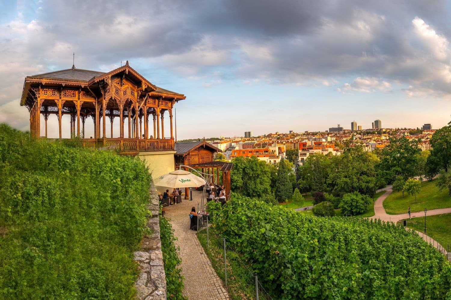 Prenájom bytu Garsoniéra 27 m², Oblouková, Praha, Praha Prenájom bytu Garsoniéra 27 m², Oblouková, Praha, Praha