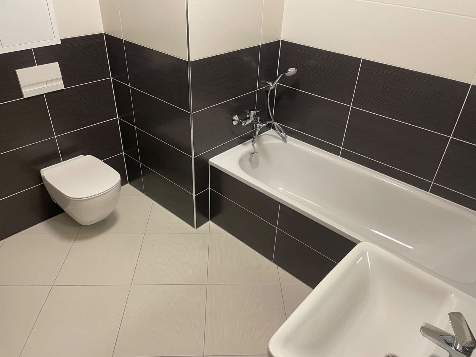 Prenájom bytu 2-izbový 52 m², Ondrákové, Praha, Praha Prenájom bytu 2-izbový 52 m², Ondrákové, Praha, Praha