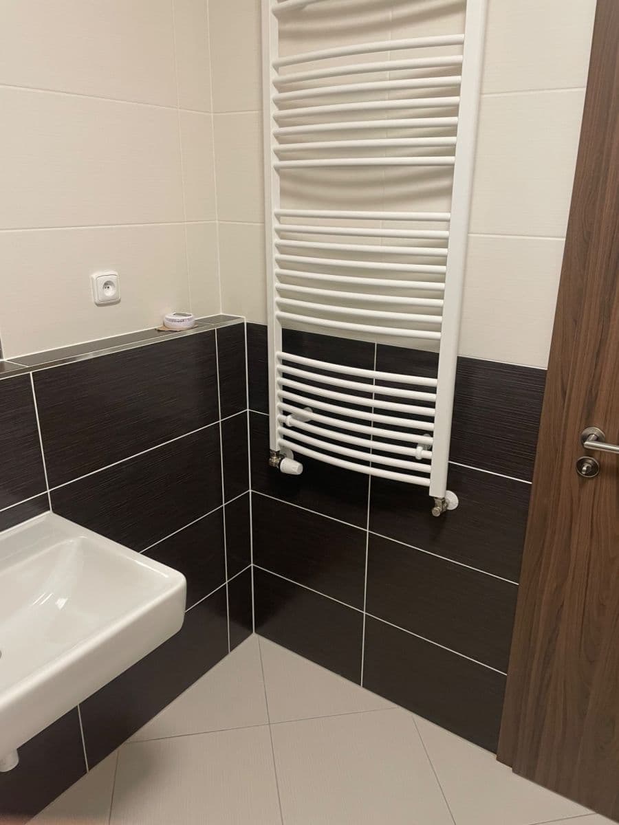 Prenájom bytu 2-izbový 52 m², Ondrákové, Praha, Praha Prenájom bytu 2-izbový 52 m², Ondrákové, Praha, Praha
