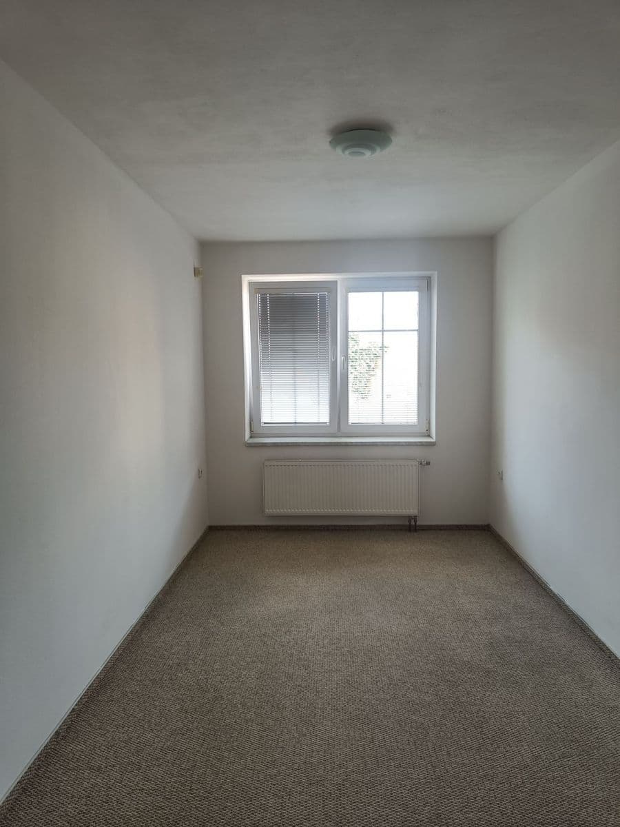Prenájom bytu 3-izbový 73 m², Radyňská, Plzeň, Plzeňský kraj Prenájom bytu 3-izbový 73 m², Radyňská, Plzeň, Plzeňský kraj