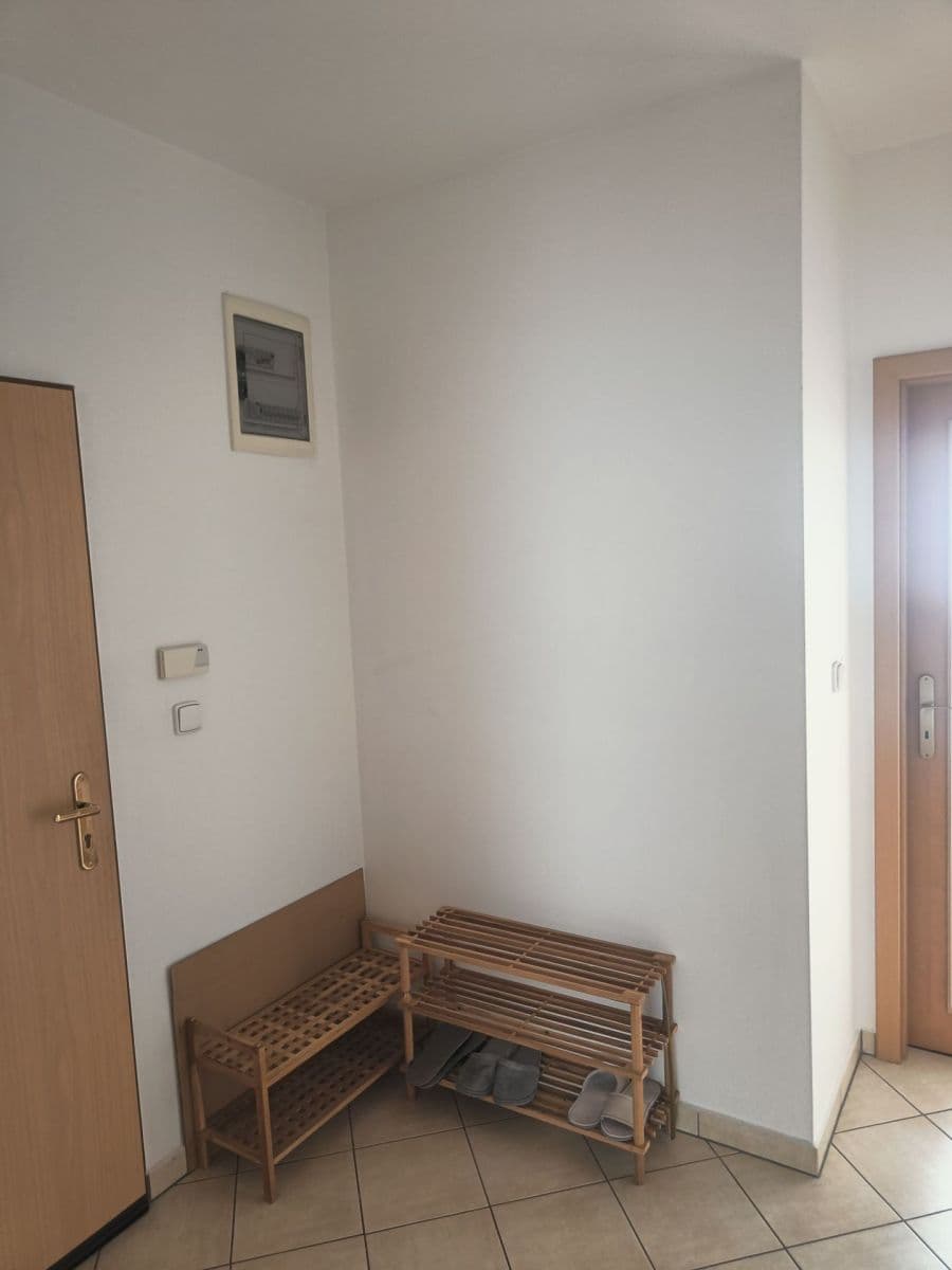 Prenájom bytu 3-izbový 73 m², Radyňská, Plzeň, Plzeňský kraj Prenájom bytu 3-izbový 73 m², Radyňská, Plzeň, Plzeňský kraj
