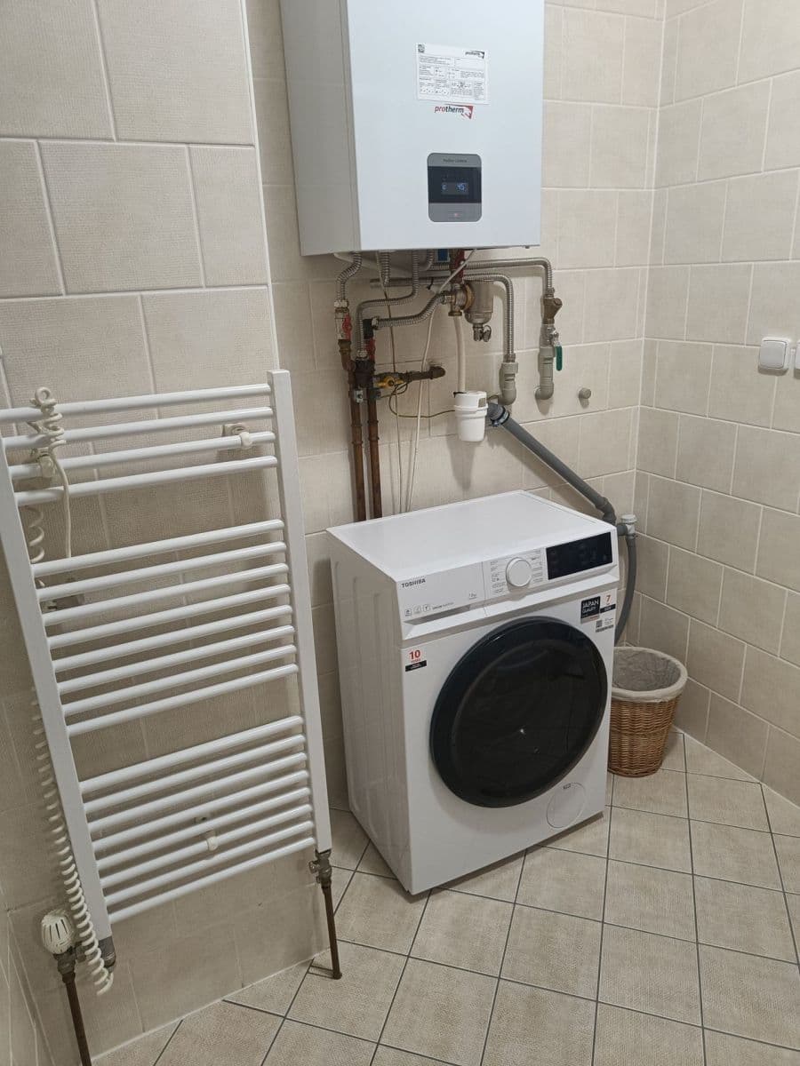 Prenájom bytu 3-izbový 73 m², Radyňská, Plzeň, Plzeňský kraj Prenájom bytu 3-izbový 73 m², Radyňská, Plzeň, Plzeňský kraj