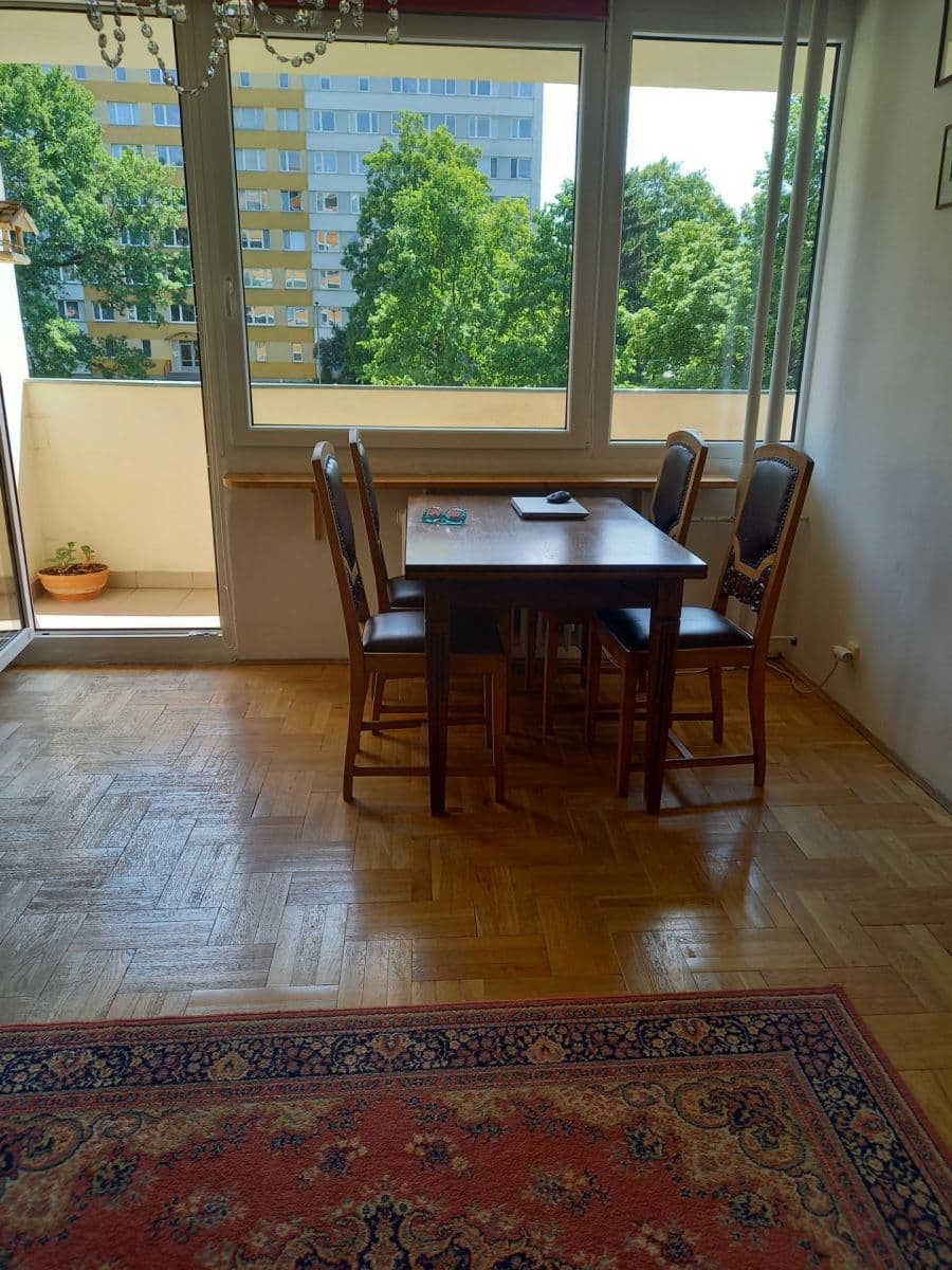 Prenájom bytu 2-izbový 35 m², Murgašova, Praha, Praha Prenájom bytu 2-izbový 35 m², Murgašova, Praha, Praha