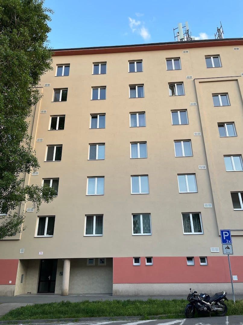 Prenájom bytu 1-izbový 36 m², Křídlovická, Brno, Jihomoravský kraj Prenájom bytu 1-izbový 36 m², Křídlovická, Brno, Jihomoravský kraj